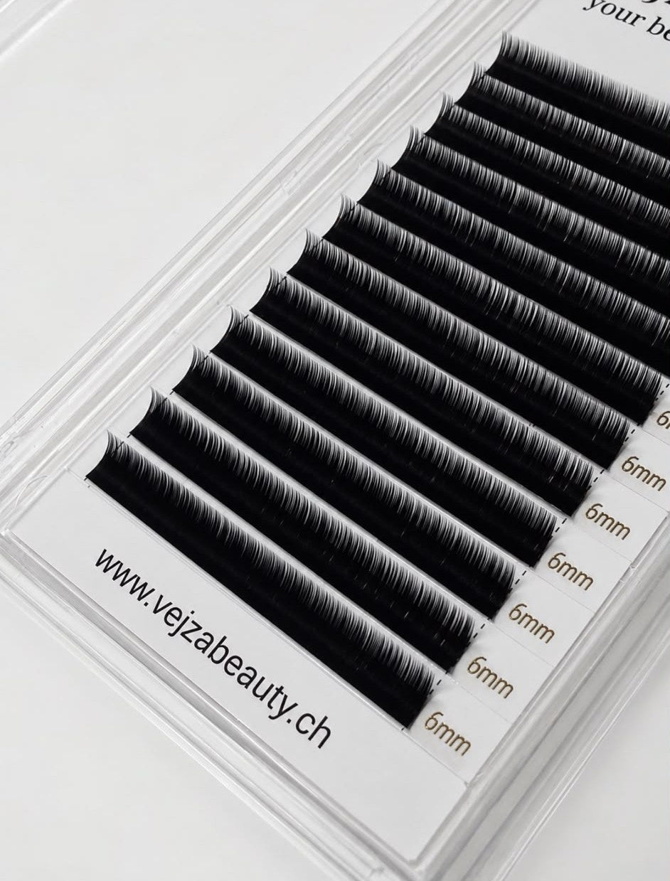 Bottom Lashes
